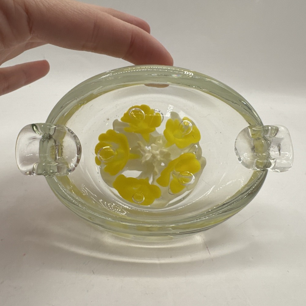 Vintage Yellow White Flower Art Glass Ashtray Paperweight Trinket Dish Bubble